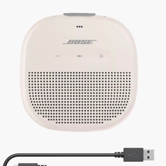 2 X BOSE SoundLink Micro Bluetooth Speakers - Picture 4 of 16